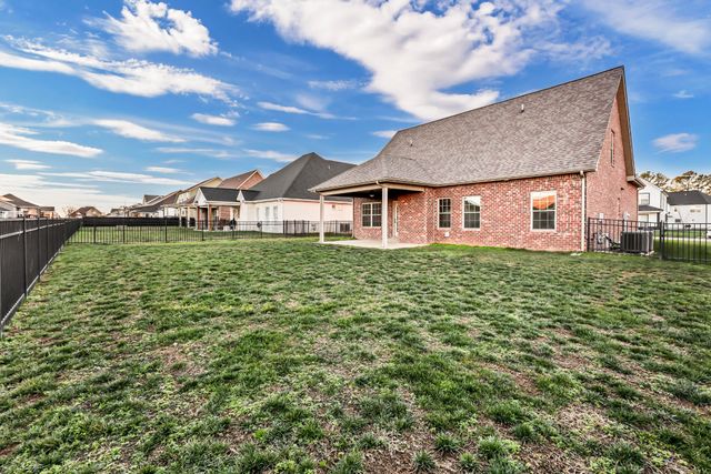 513 Dexter Dr, Clarksville, TN 37043