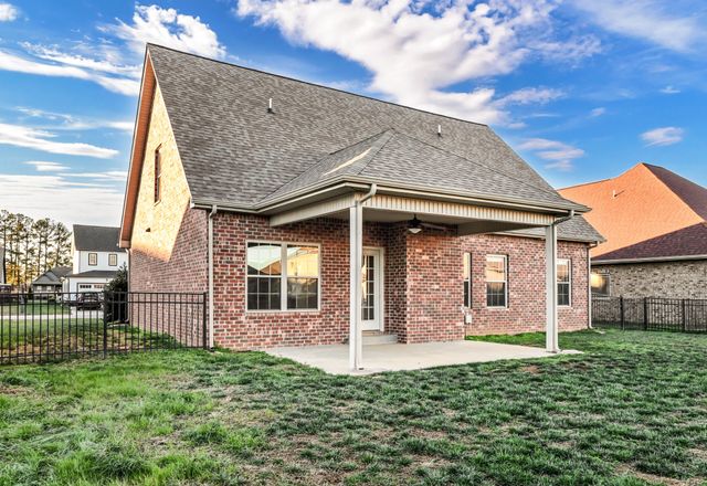 513 Dexter Dr, Clarksville, TN 37043