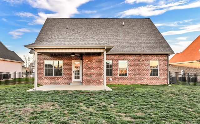 513 Dexter Dr, Clarksville, TN 37043