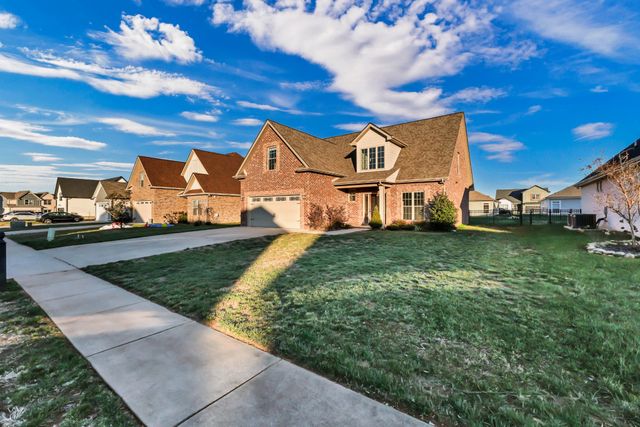 513 Dexter Dr, Clarksville, TN 37043