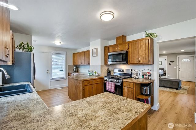 3215 19th Street, Everett, WA 98201