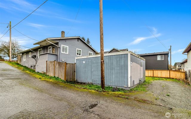 3215 19th Street, Everett, WA 98201