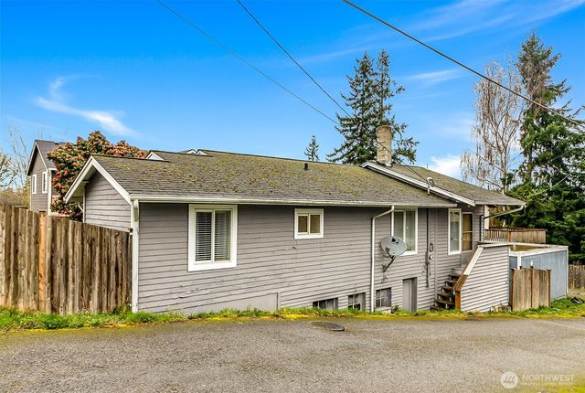 3215 19th Street, Everett, WA 98201