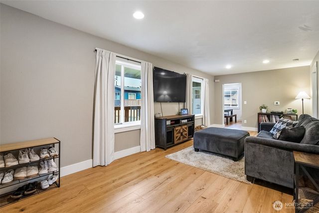 3215 19th Street, Everett, WA 98201