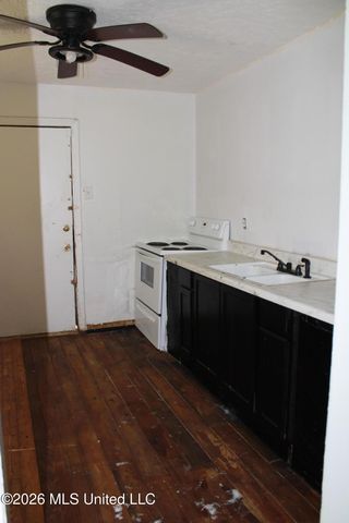 913 Lanier Avenue, Jackson, MS 39203