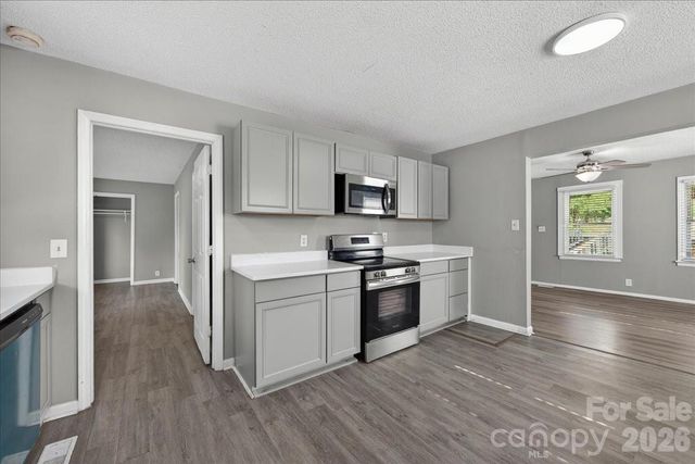 936 Holland Avenue, Charlotte, NC 28206