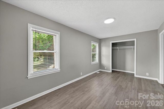 936 Holland Avenue, Charlotte, NC 28206