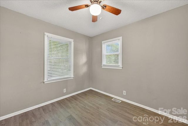 936 Holland Avenue, Charlotte, NC 28206