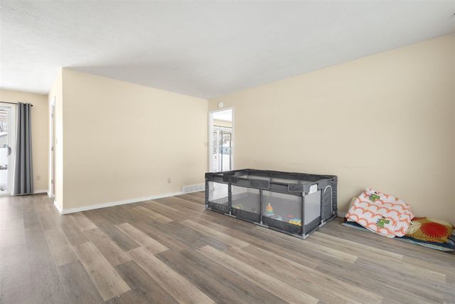 10809 Concord Drive, Berrien Springs, MI 49103