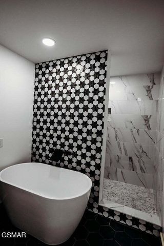 2401 Top View Circle, Sevierville, TN 37876