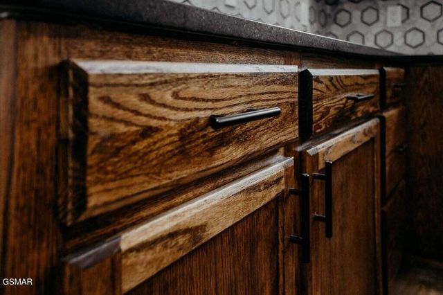 2401 Top View Circle, Sevierville, TN 37876