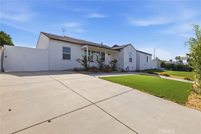 8302 Webb, Sun Valley, CA 91352