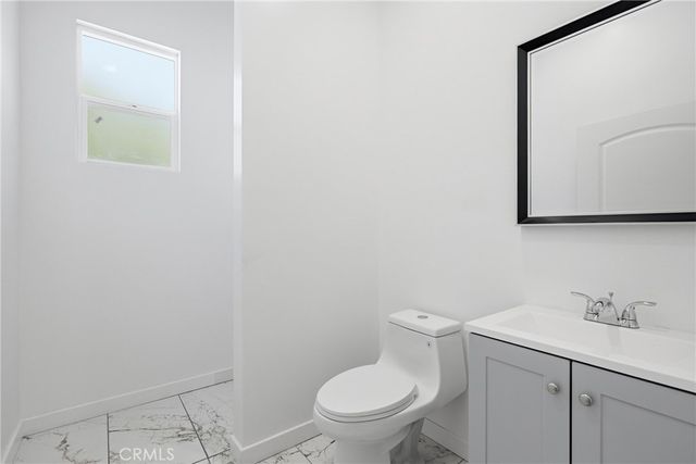 8302 Webb, Sun Valley, CA 91352