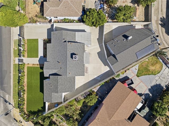 8302 Webb, Sun Valley, CA 91352