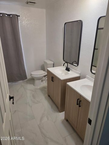 4741 W PARK VIEW Lane, Glendale, AZ 85310