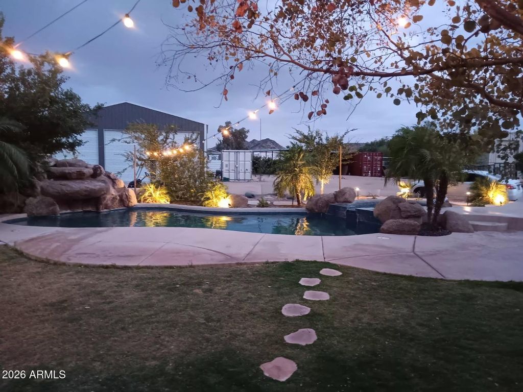 4741 W PARK VIEW Lane, Glendale, AZ 85310 — photo 5