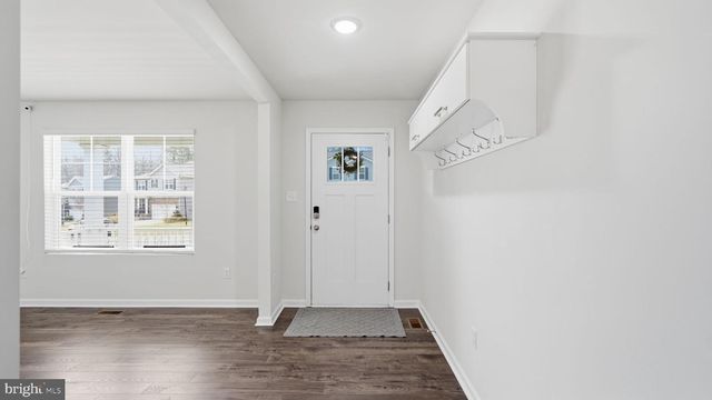 18063 JACKSON DR, Bowling Green, VA 22427