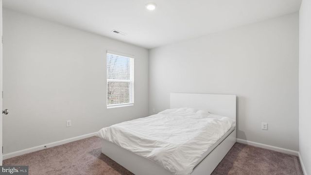 18063 JACKSON DR, Bowling Green, VA 22427