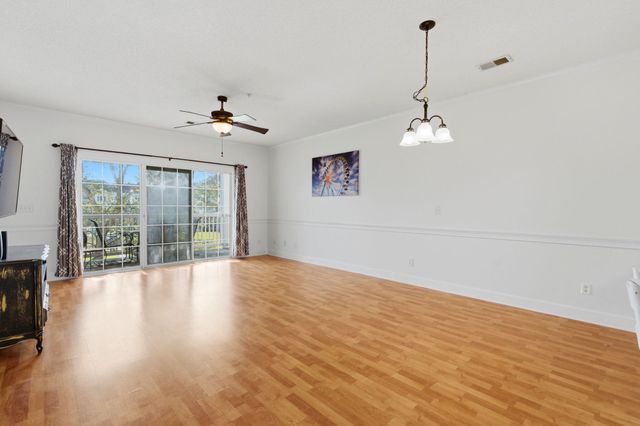 4846 Carnation Cir Apt 204, Myrtle Beach, SC 29577