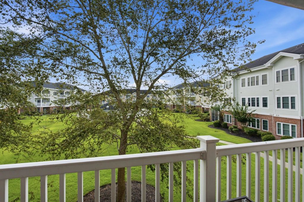 4846 Carnation Cir Apt 204, Myrtle Beach, SC 29577 — photo 3