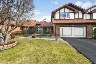 8951 Silverdale Drive 2B, Orland Park, IL 60462