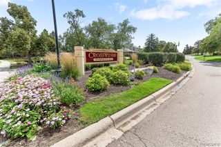 38860 Country Circle, Farmington Hills, MI 48331