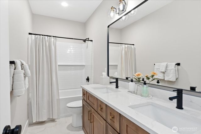 7409 142 Drive SE, Snohomish, WA 98290