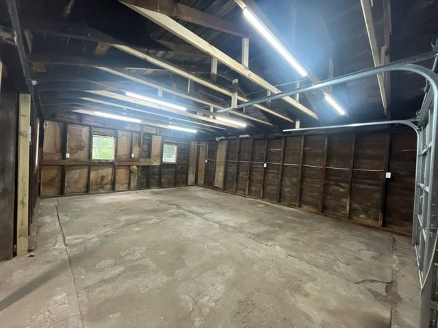 226 Cedar Street Ne, Cedar Springs City, MI 49319