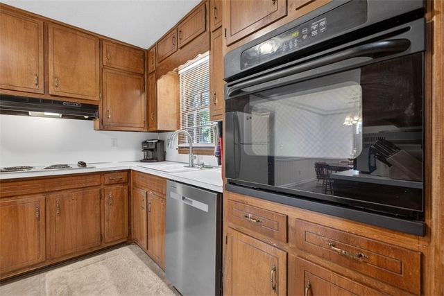 1177 Charlie Lane SW, Lilburn, GA 30047