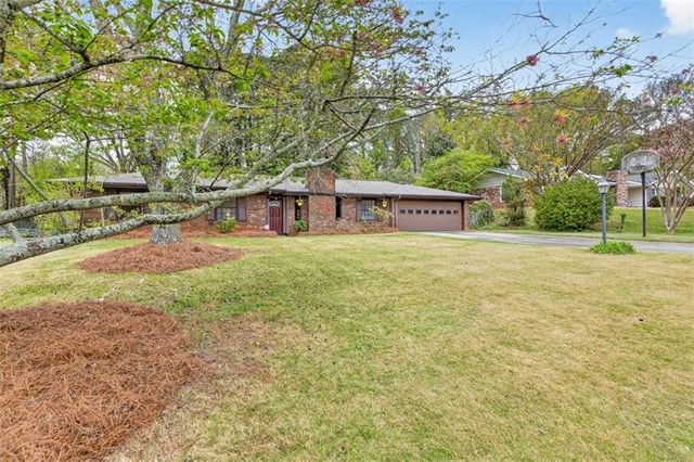 1177 Charlie Lane SW, Lilburn, GA 30047