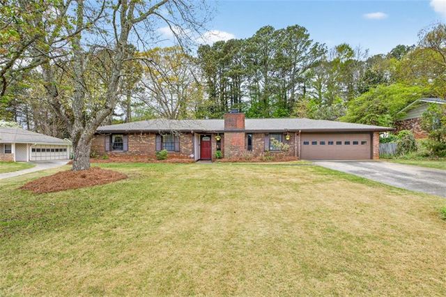 1177 Charlie Lane SW, Lilburn, GA 30047