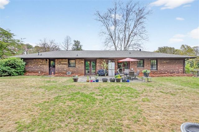1177 Charlie Lane SW, Lilburn, GA 30047