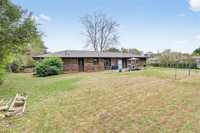 1177 Charlie Lane SW, Lilburn, GA 30047