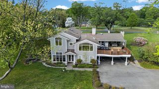 9701 OVERLEA DR, Rockville, MD 20850