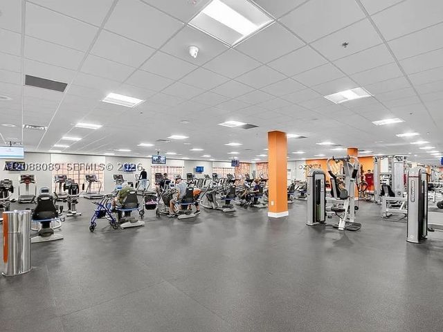 4076 E Guildford E 4, Boca Raton, FL 33434