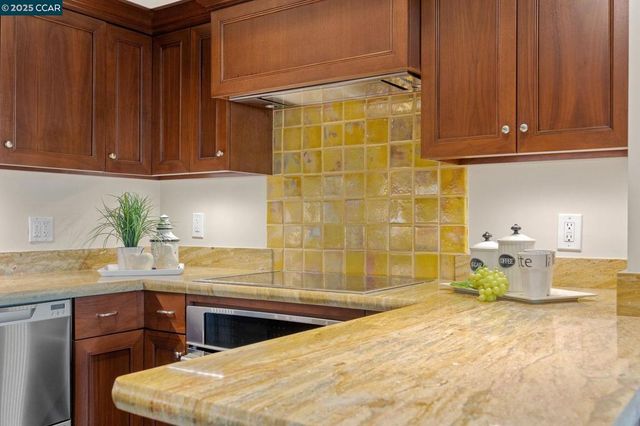 1129 AVENIDA SEVILLA 5B, Walnut Creek, CA 94595