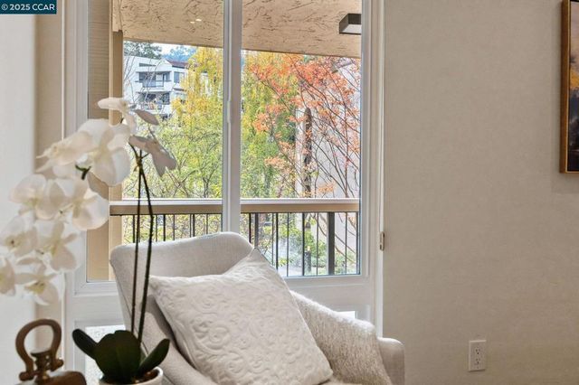 1129 AVENIDA SEVILLA 5B, Walnut Creek, CA 94595