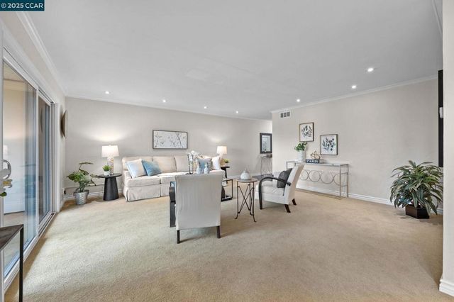 1129 AVENIDA SEVILLA 5B, Walnut Creek, CA 94595