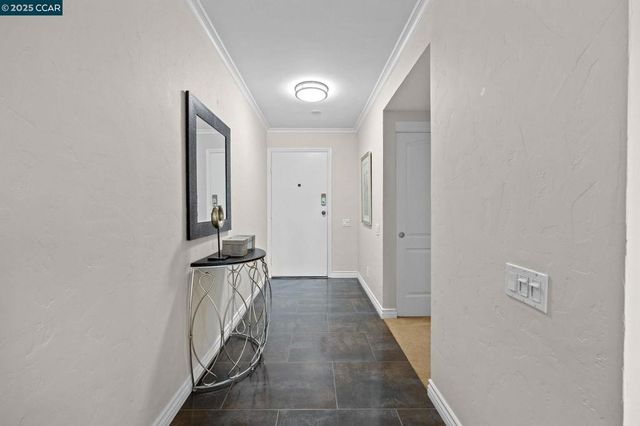 1129 AVENIDA SEVILLA 5B, Walnut Creek, CA 94595