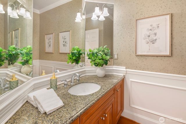 13695 NE 32nd Place, Bellevue, WA 98005