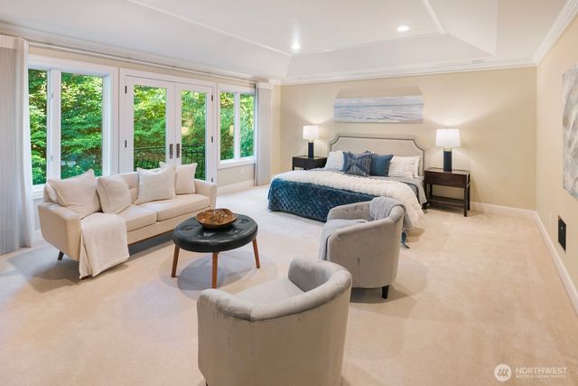 13695 NE 32nd Place, Bellevue, WA 98005