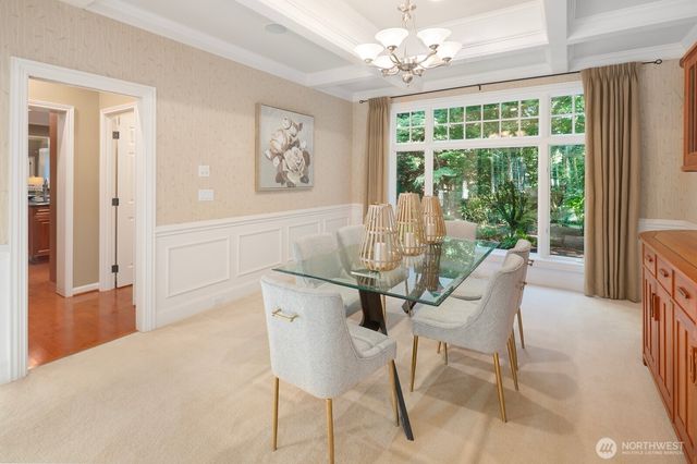 13695 NE 32nd Place, Bellevue, WA 98005