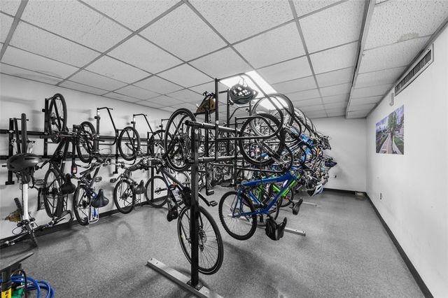 320 Fort Duquesne Blvd 8N, Downtown Pgh, PA 15222