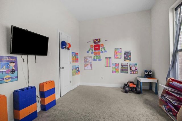 2114 Volga Avenue, Dallas, TX 75216