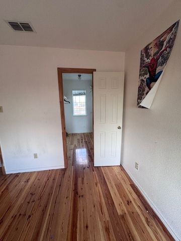 160 County Road 3052, Orange Grove, TX 78372