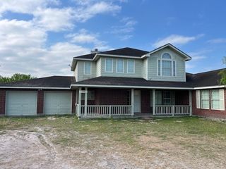 160 County Road 3052, Orange Grove, TX 78372