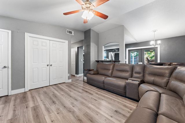 6616 Twining Way, Citrus Heights, CA 95621