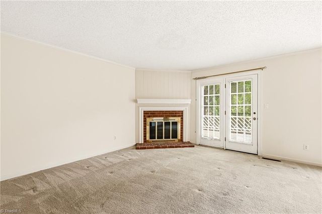 889 Brookleigh Court, Winston-salem, NC 27104