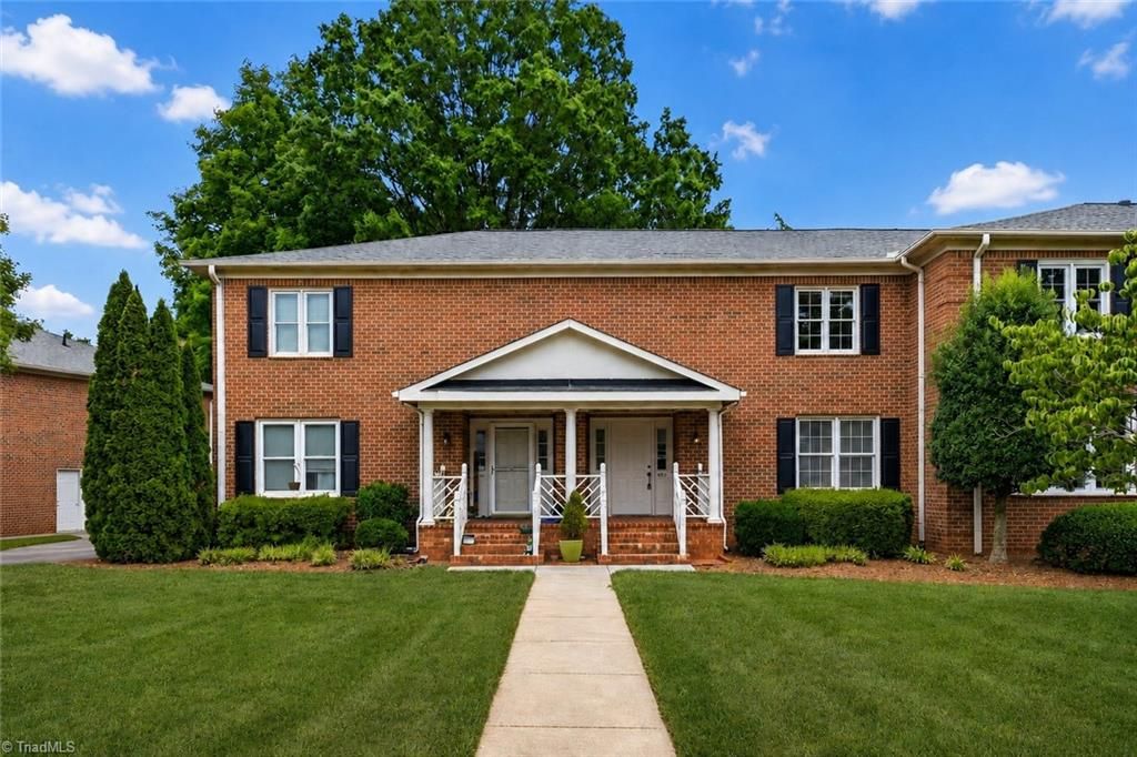 889 Brookleigh Court, Winston-salem, NC 27104