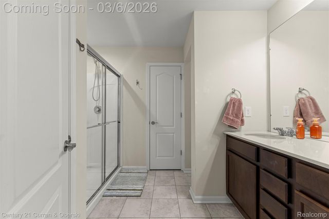 34519 Gresford Drive, Chesterfield Township, MI 48047